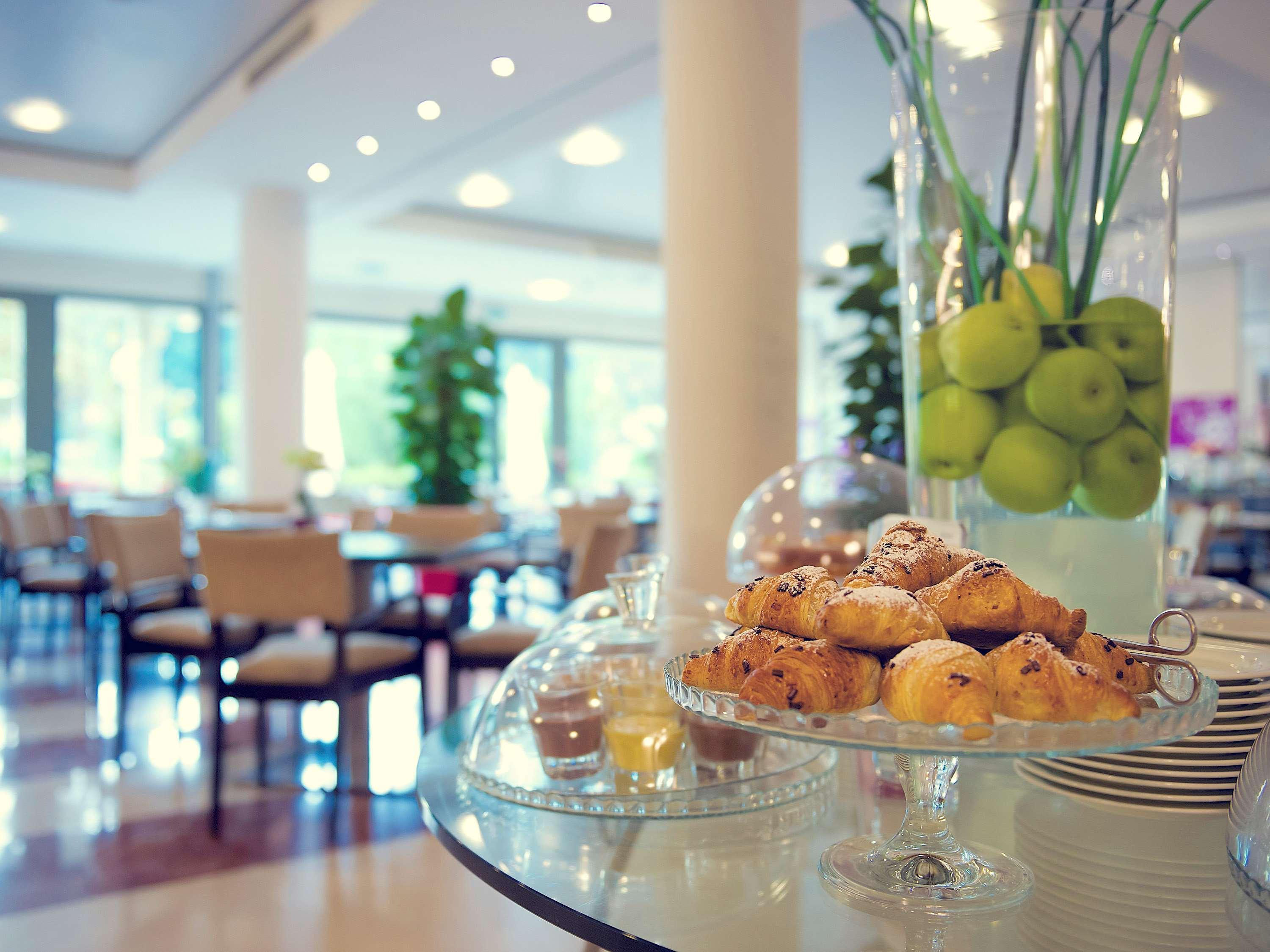 Mercure Genova San Biagio Esterno foto