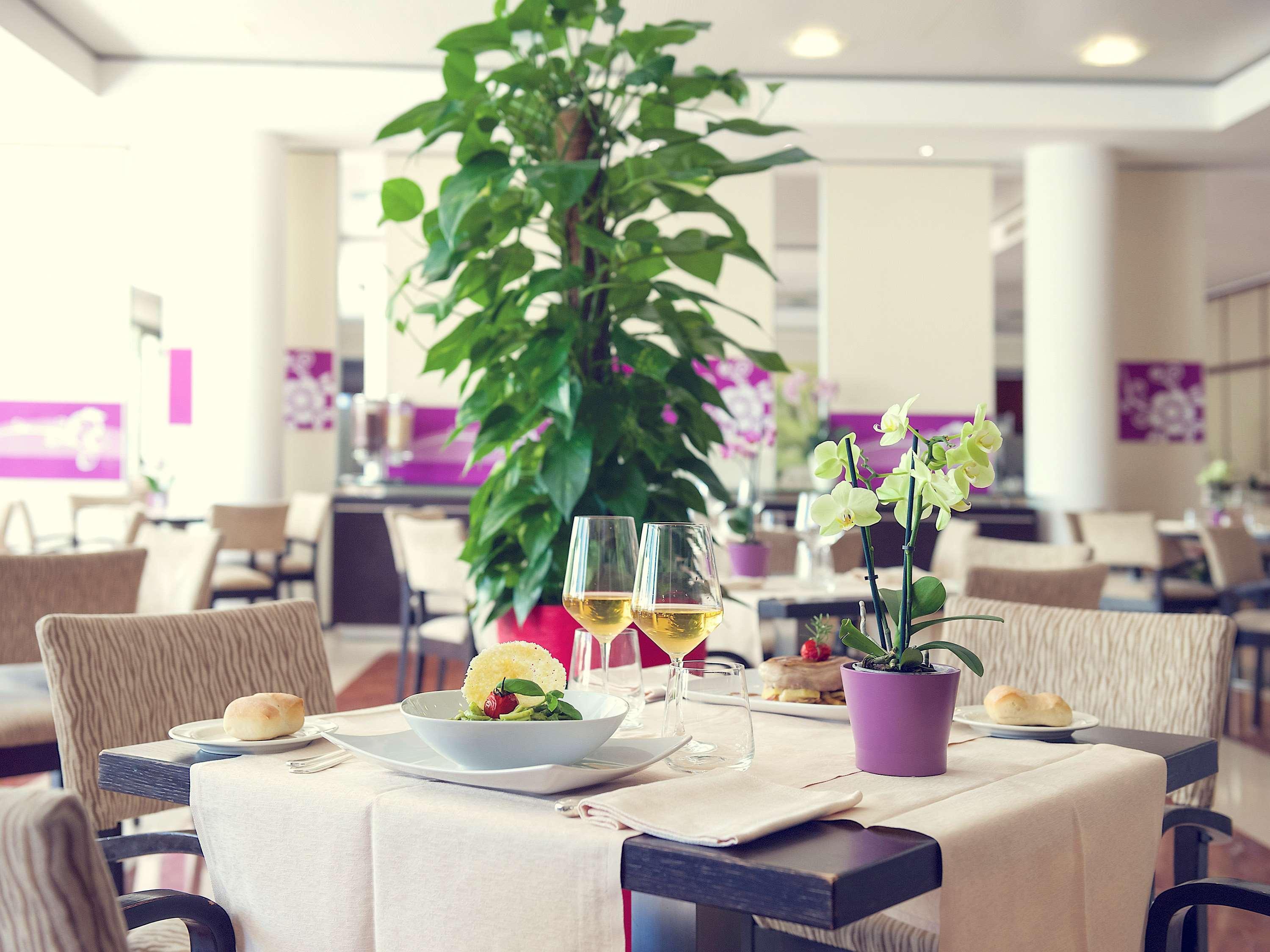 Mercure Genova San Biagio Esterno foto