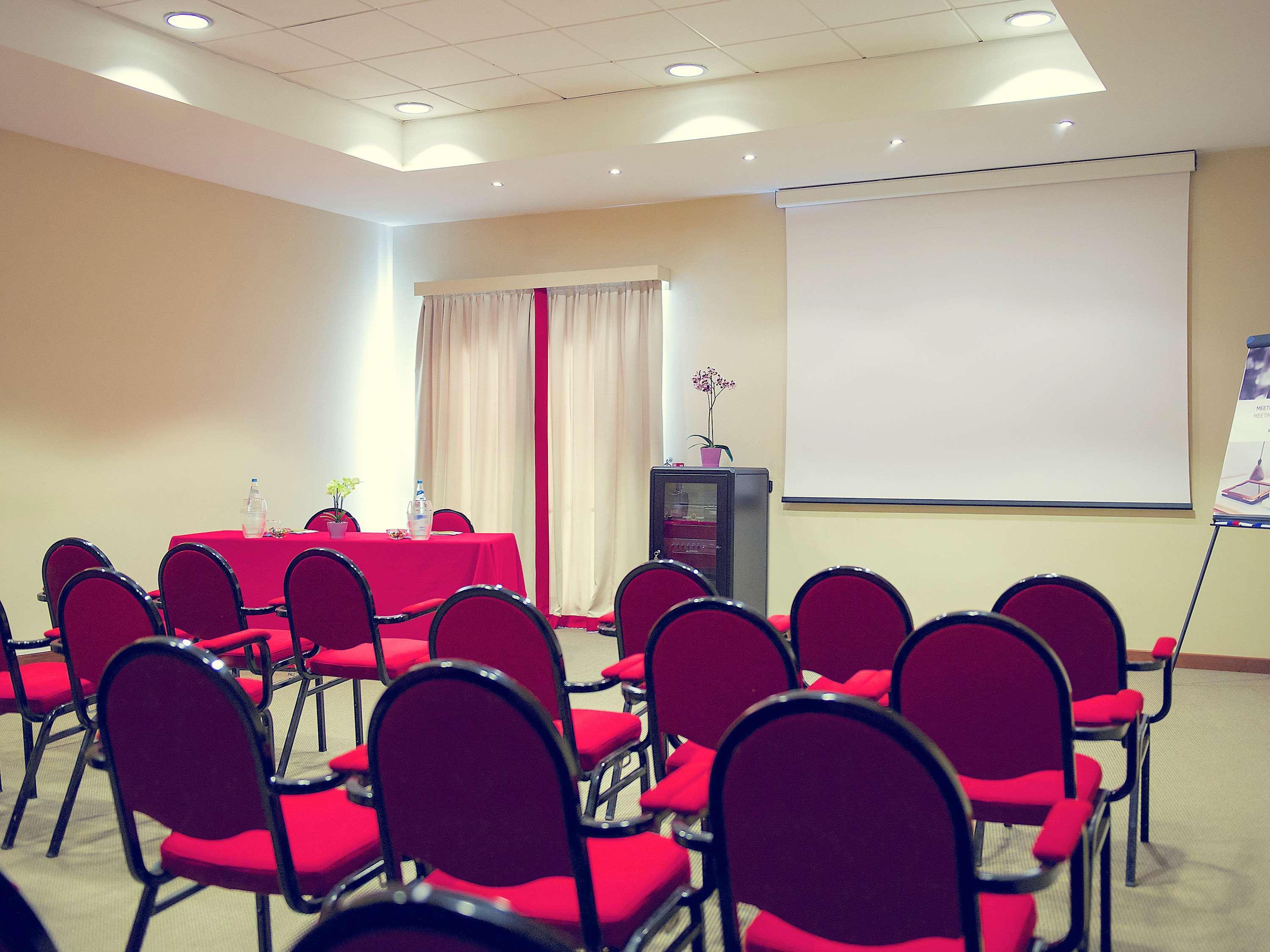 Mercure Genova San Biagio Esterno foto
