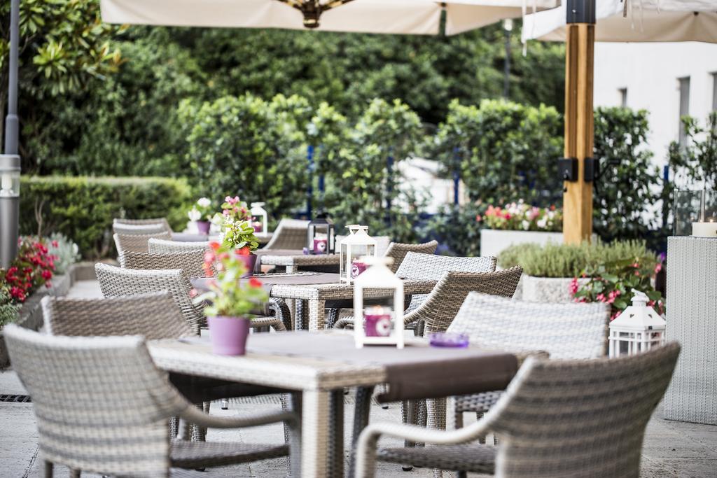 Mercure Genova San Biagio Esterno foto